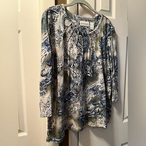 Alfred Dunner Women's Blue and Green Patterned Top
